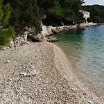 Ruzicin Dvor Lejlighed Povlja (Brac)