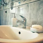 Ruzicin Dvor * Povlja (Brac)