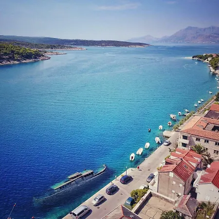 Apartment Ruzicin Dvor Povlja (Brac)