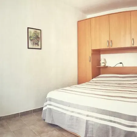 Ruzicin Dvor Apartment Povlja (Brac)