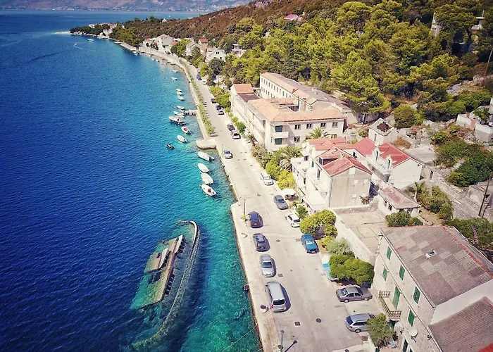 Ruzicin Dvor Apartament Povlja (Brac)